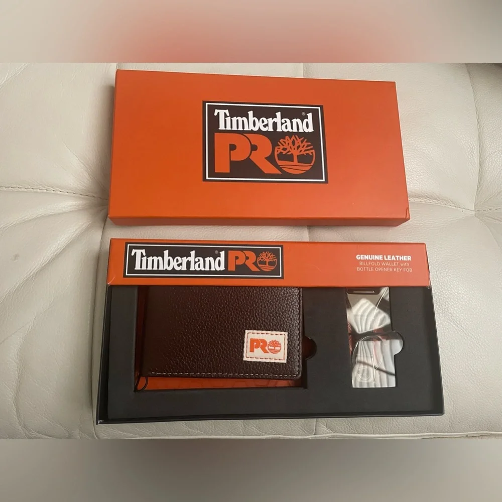 Timberland Bifold Wallet & Bottle Opener Set NWT